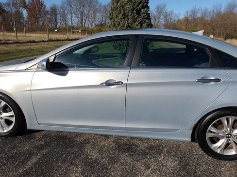 Used 2011 Hyundai Sonata Limited w/ Navigation Pkg 5 image 34