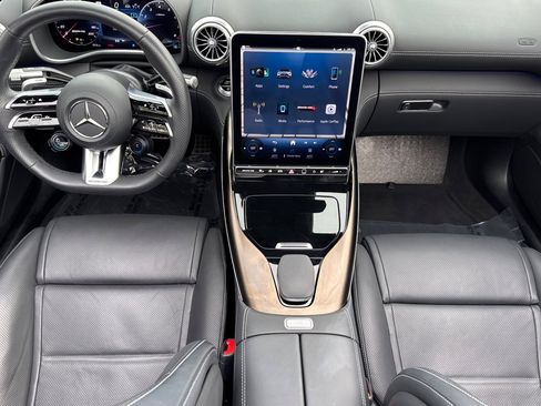 Certified 2024 Mercedes-Benz SL 43 AMG image 15