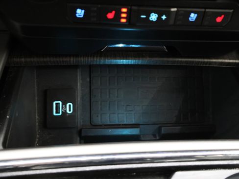 Used 2021 Ford F250 Lariat AWD/4WD image 48
