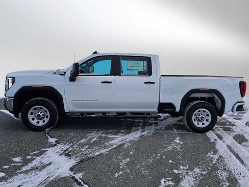 New 2025 GMC Sierra 2500 Pro image 4