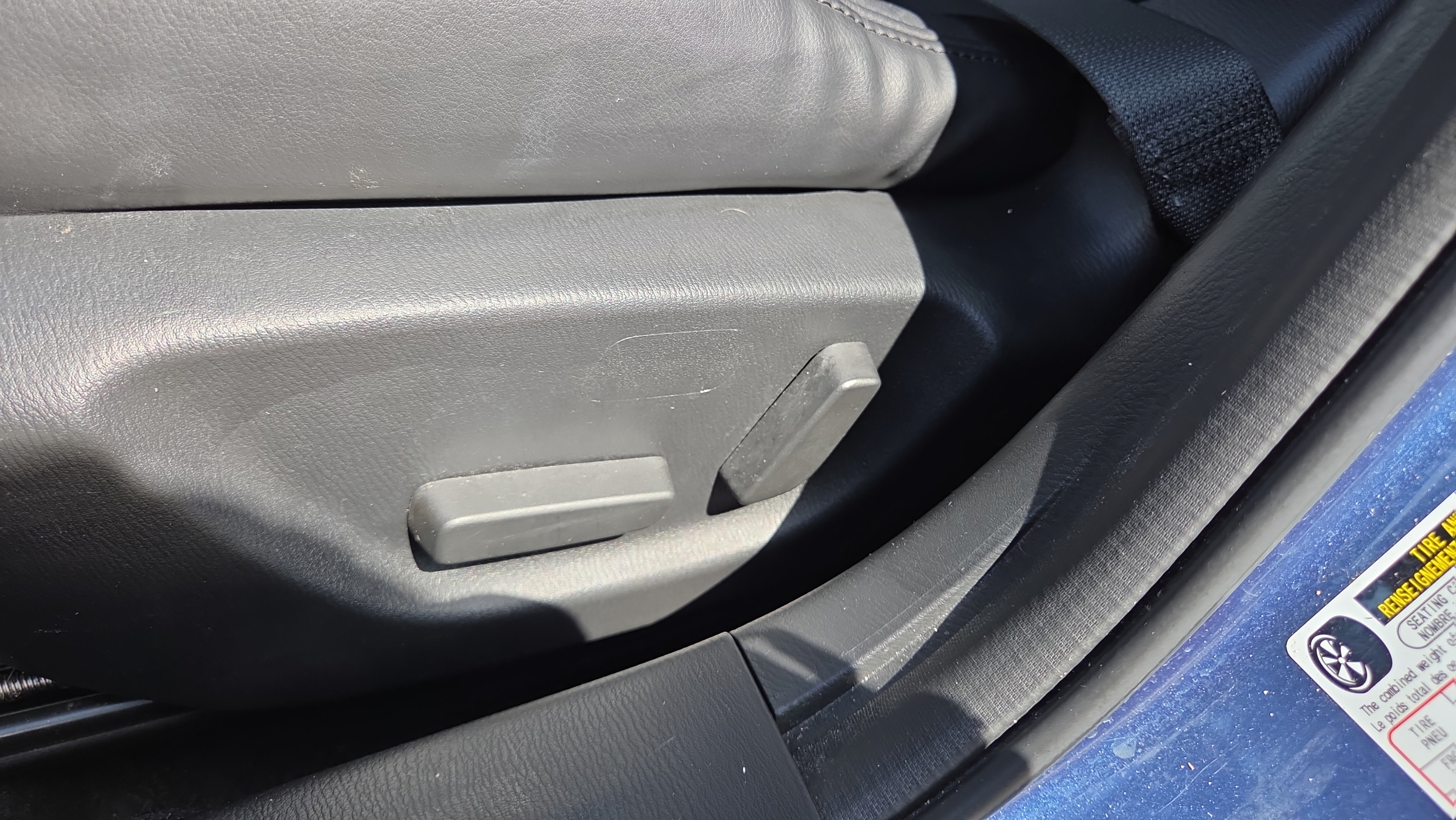 Used 2017 MAZDA MAZDA3 Touring FWD image 10