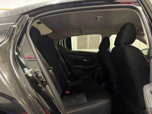 Used 2024 Nissan Sentra SR FWD image 18
