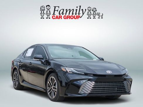 New 2026 Toyota Camry XLE image 2