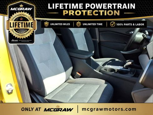 Used 2024 Chevrolet Trax RS w/ Driver Confidence Package FWD image 12