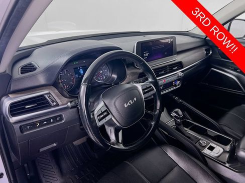 Used 2022 Kia Telluride EX w/ EX Premium Package FWD image 9