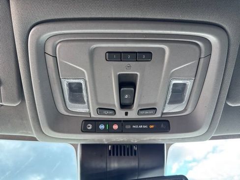 Used 2024 Chevrolet Silverado 2500 LTZ w/ LTZ Convenience Package AWD/4WD image 23