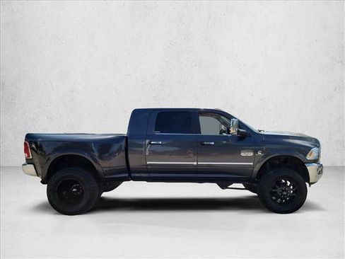 Used 2018 RAM 3500 Laramie Longhorn AWD/4WD image 4