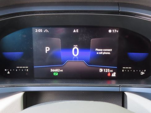 Used 2023 Volkswagen Taos SE w/ Panoramic Sunroof Package image 24