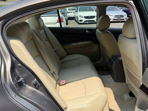 Used 2011 INFINITI G37 x Sedan w/ Premium Pkg AWD/4WD image 12