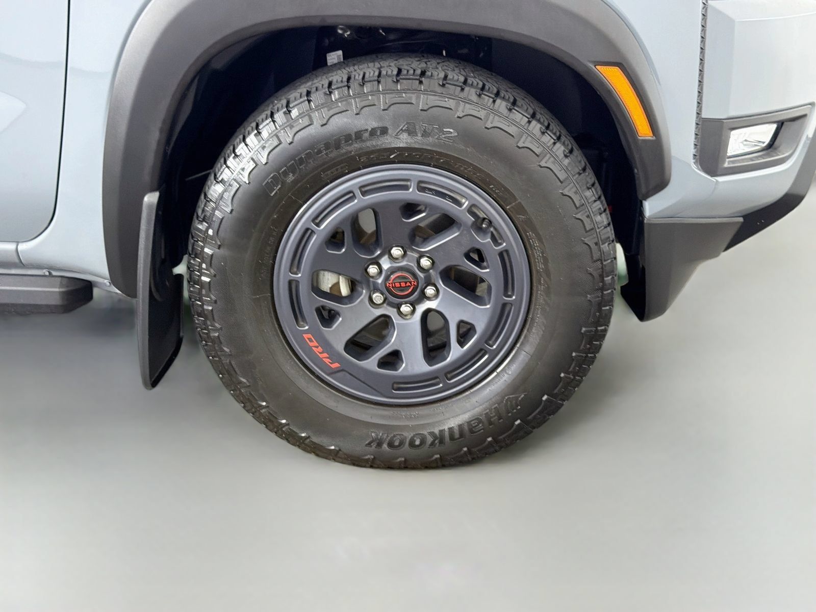 Used 2025 Nissan Frontier Pro-X RWD image 34