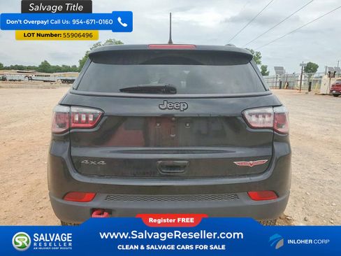 Used 2020 Jeep Compass Trailhawk AWD/4WD image 8