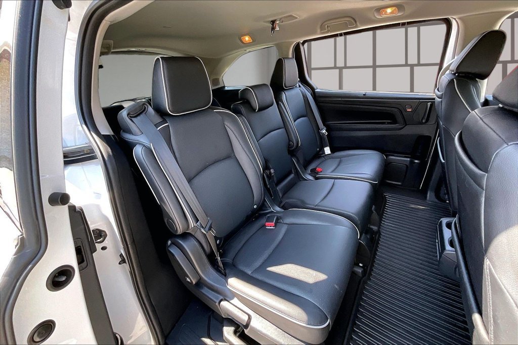 Certified 2025 Honda Odyssey Elite image 24