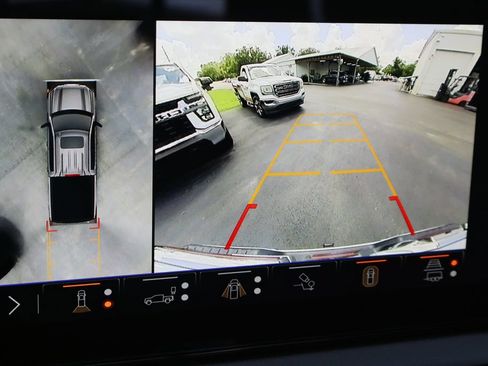 Certified 2024 GMC Sierra 1500 AT4 w/ Technology Package AWD/4WD image 18