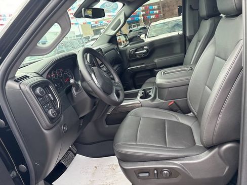 Used 2022 Chevrolet Silverado 1500 LTZ w/ LTZ Premium Package AWD/4WD image 8