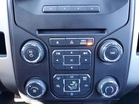 Used 2013 Ford F150 XLT w/ XLT Chrome Pkg image 27