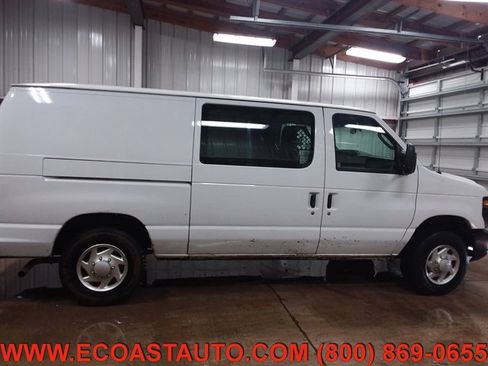 Used 2014 Ford E-150 and Econoline 150 image 3