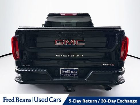 Used 2021 GMC Sierra 2500 AT4 w/ Snow Plow Prep/Camper Package AWD/4WD image 9