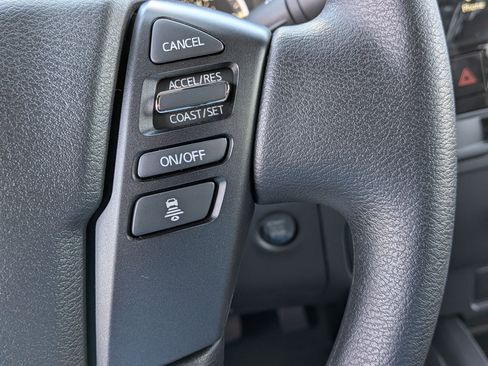 New 2026 Nissan Frontier SV w/ Tow Package image 17