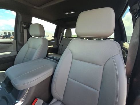 Used 2023 GMC Sierra 1500 SLT w/ SLT Premium Package AWD/4WD image 24