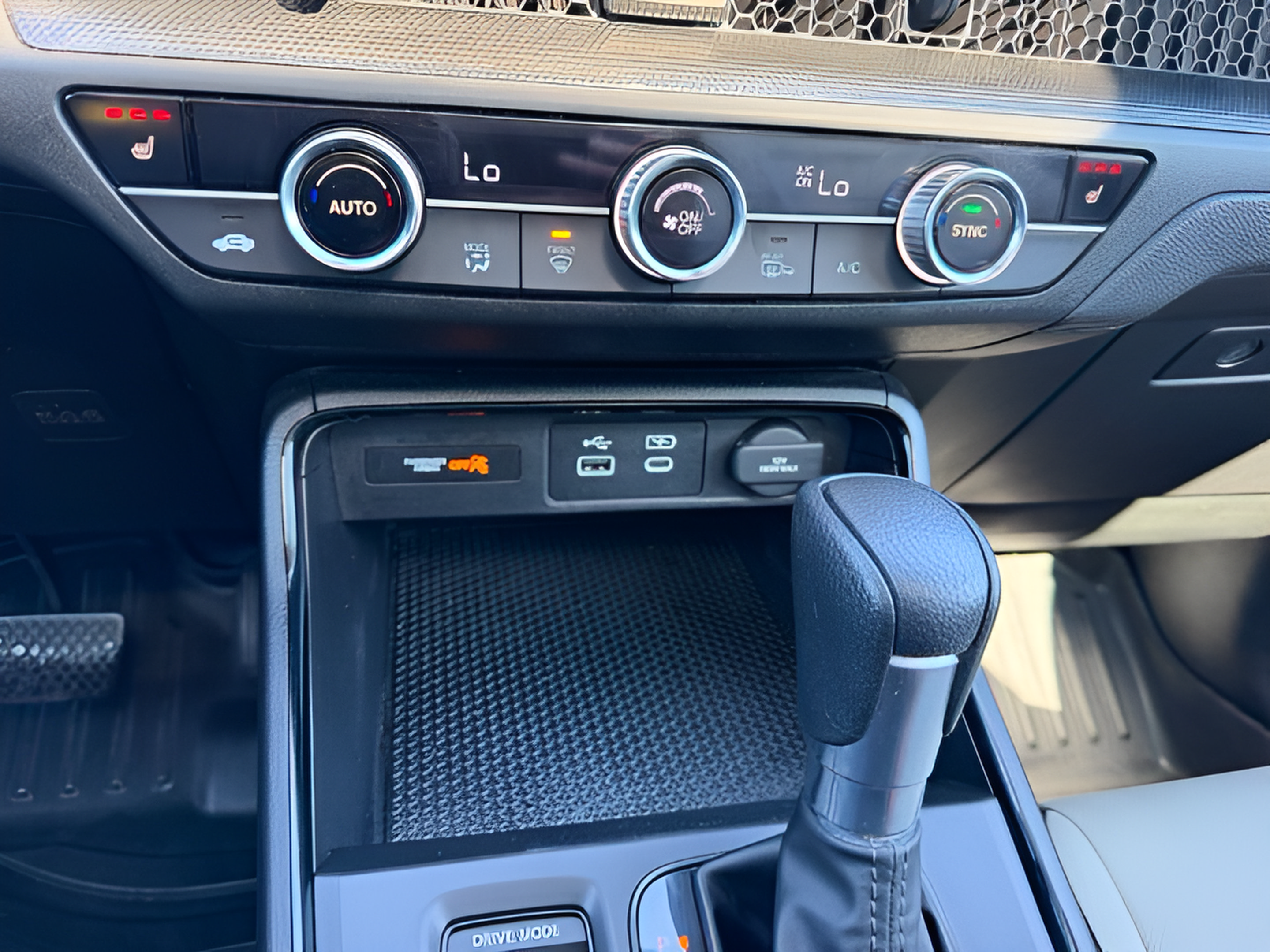 Used 2024 Honda CR-V EX image 45
