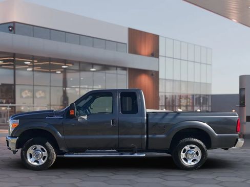 Used 2016 Ford F250 XLT image 8
