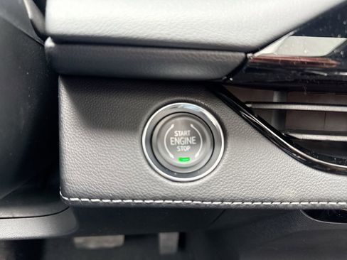 New 2026 Buick Enclave Avenir AWD/4WD image 17