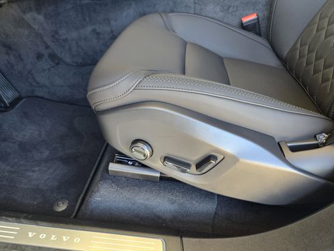 New 2026 Volvo XC90 T8 Plus image 25