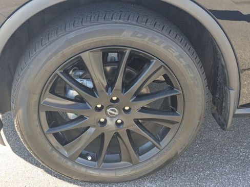 Used 2024 Nissan Murano SL image 10