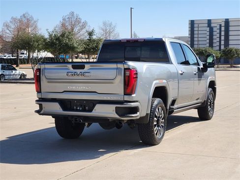 Used 2024 GMC Sierra 2500 Denali Ultimate w/ Max Trailering Package image 5