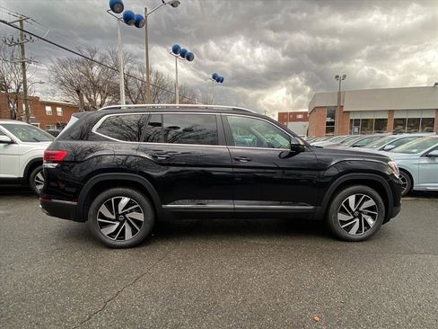 New 2026 Volkswagen Atlas SEL image 2