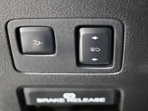 Used 2021 Ford F450 Platinum w/ FX4 Off-Road Package AWD/4WD image 41