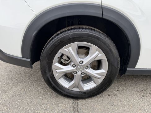 Used 2024 Honda HR-V LX image 9