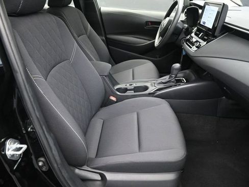 Used 2024 Toyota Corolla LE image 12