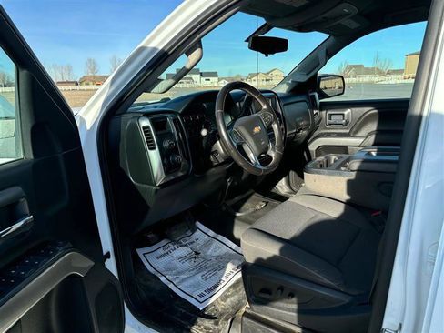 Used 2018 Chevrolet Silverado 2500 LT AWD/4WD image 9