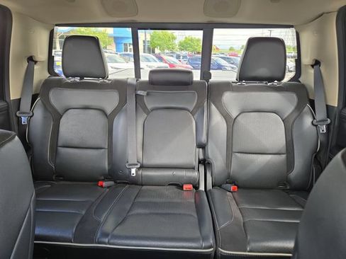 Used 2021 RAM 1500 Laramie AWD/4WD image 28