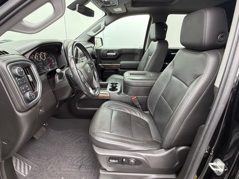 Used 2020 Chevrolet Silverado 1500 LT Trail Boss AWD/4WD image 13