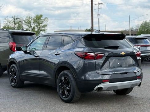 Used 2022 Chevrolet Blazer LT AWD/4WD image 40