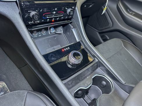 New 2025 Jeep Grand Cherokee L Altitude image 31