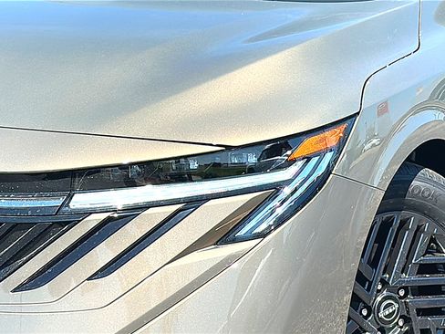 New 2026 Nissan Sentra SV w/ SV Convenience Package image 4