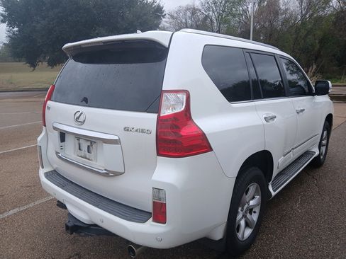 Used 2013 Lexus GX 460 image 21
