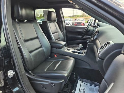 Used 2022 Jeep Grand Cherokee Limited AWD/4WD image 16