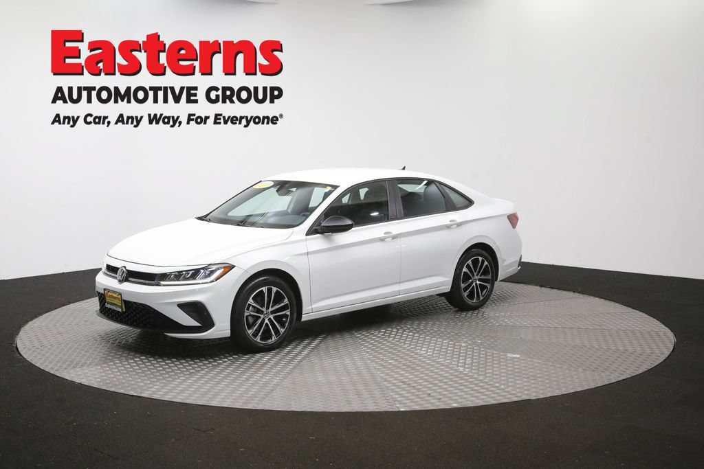 Used 2025 Volkswagen Jetta Sport FWD image 56
