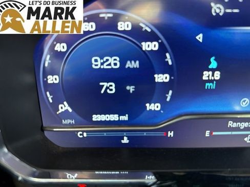 Used 2022 Chevrolet Silverado 1500 LTZ w/ Z71 Off-Road Package AWD/4WD image 8