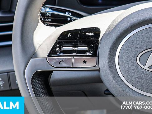 Used 2025 Hyundai Elantra Sport image 34