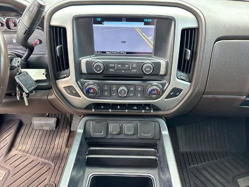 Used 2017 GMC Sierra 1500 SLT AWD/4WD image 22