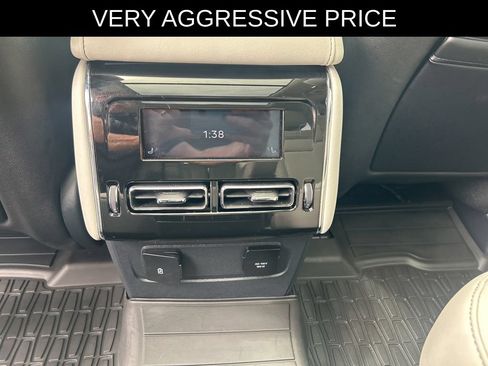 Used 2025 Lincoln Aviator Reserve w/ Equipment Group 201A AWD/4WD image 24