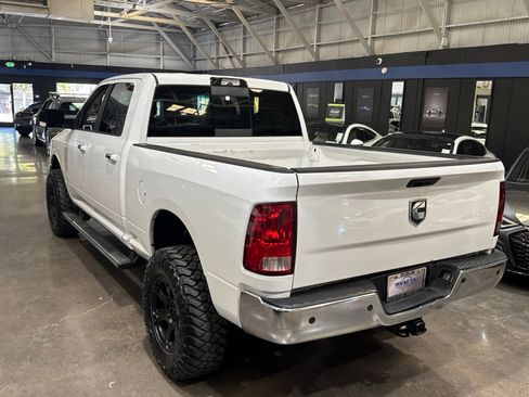 Used 2014 RAM 2500 SLT w/ Luxury Group AWD/4WD image 14