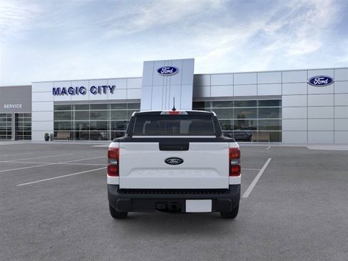 New 2025 Ford Maverick XLT w/ XLT Luxury Package AWD/4WD image 5