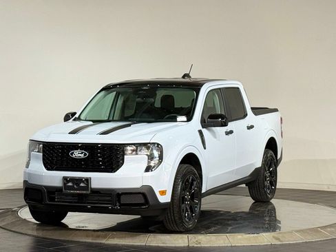 New 2026 Ford Maverick XLT w/ Black Appearance Package AWD/4WD image 5