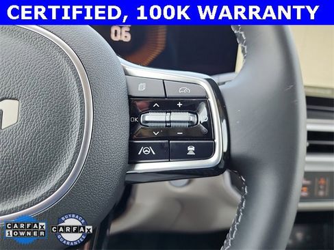 Certified 2025 Kia Sorento S w/ Panoramic Sunroof Package image 25